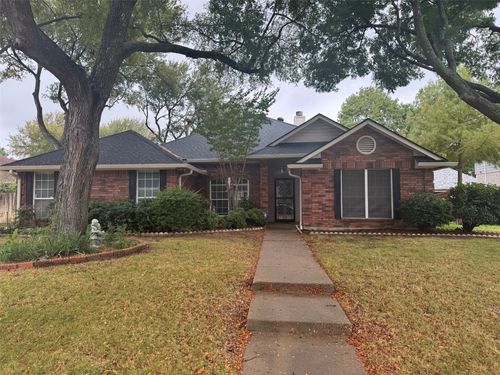 2501 Cornell Dr, Flower Mound, TX, 75022-4879 | Card Image