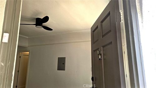 apt-5-973 N Park Cir, Long Beach, CA, 90813-6029 | Card Image