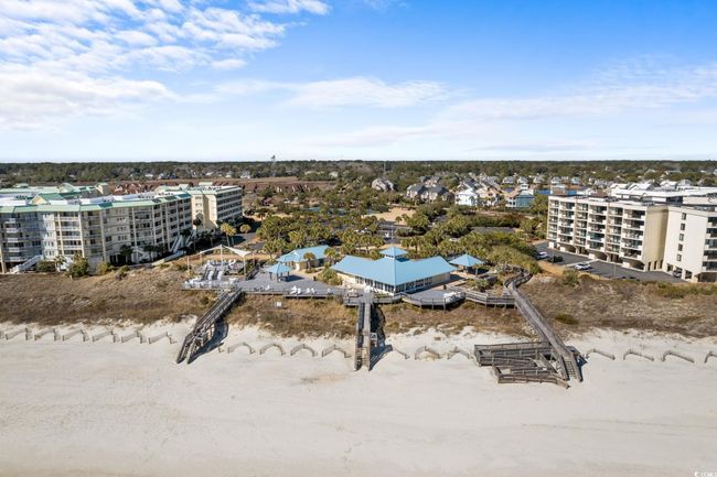 Aerial view of beach access and beach house, gazebo, deck | Image 36
