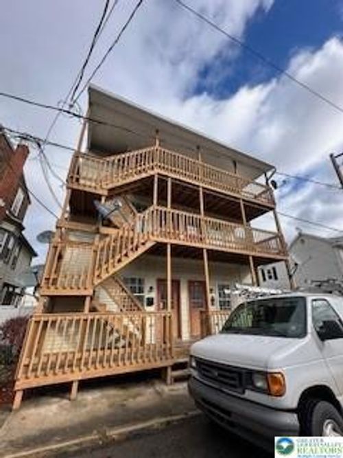 apt-2-20 Water St, New Philadelphia, PA, 17959-1053 | Card Image