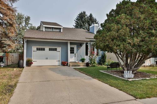 100 Eton Rd W, Lethbridge, AB, T1K4V2 | Card Image