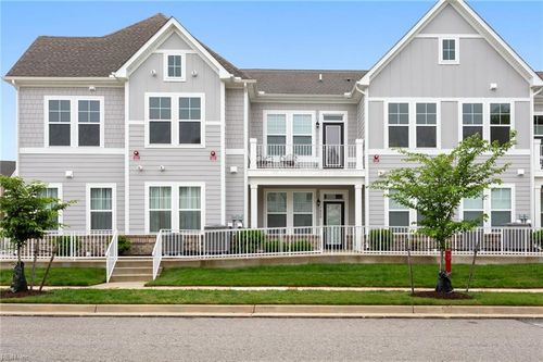 1420 Green Hill St, Williamsburg, VA, 23185-7942 | Card Image