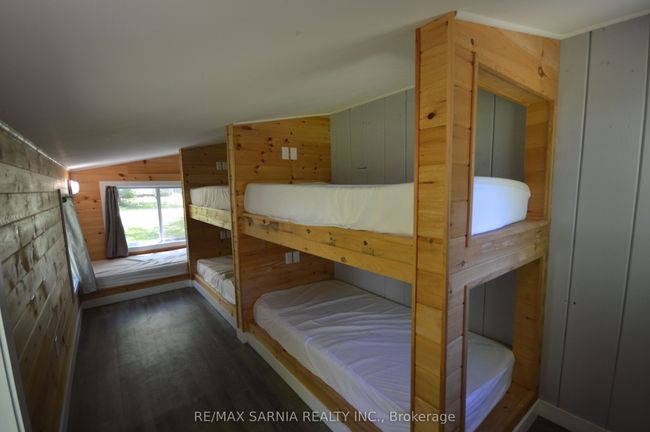 6208 London Rd, House other with 2 bedrooms, 1 bathrooms and null parking in Kettle And Stony Point Fn ON | Image 19