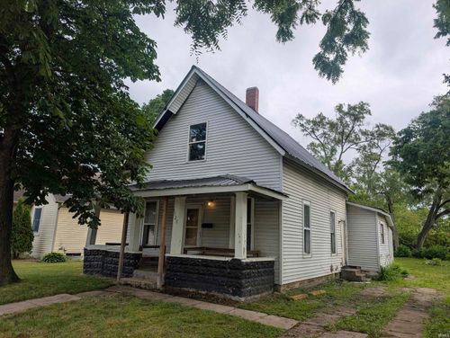 1028 W Garfield Avenue, Elkhart, IN, 46516 | Card Image