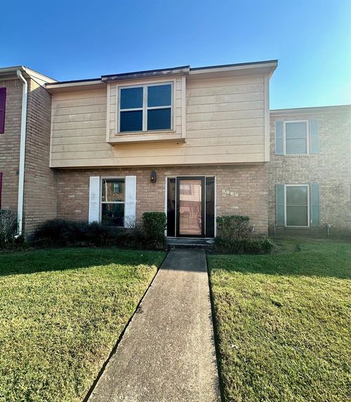 6632 Marshall Place Dr, Beaumont, TX, 77706-3223 | Card Image