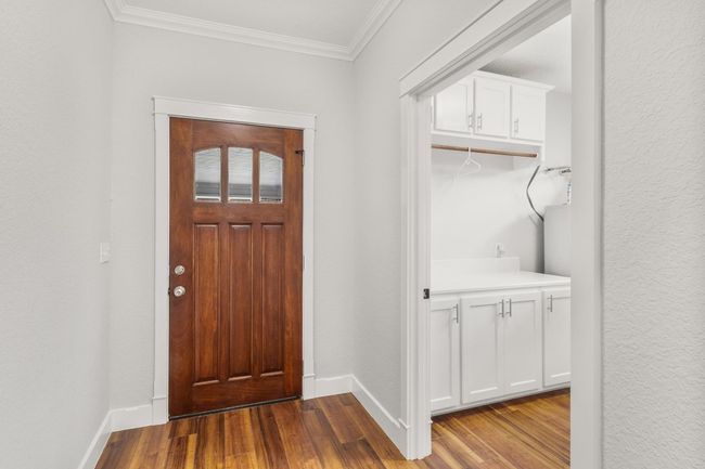 Back door | Image 15