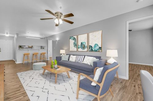 apt-301-517 Southwest Pkwy, College Station, TX, 77840-7131 | Card Image