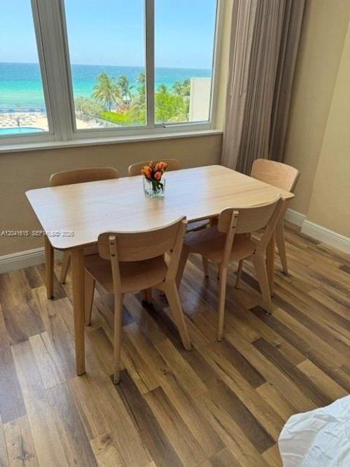 348-19201 Collins Ave, Sunny Isles Beach, FL, 33160-2202 | Card Image