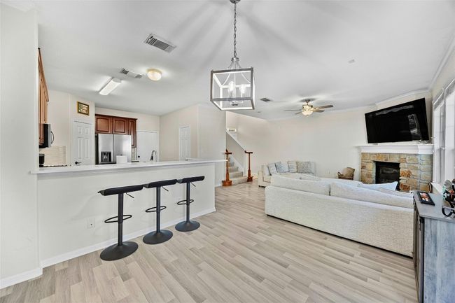 APT-305 - 1101 E Parmer Ln, Condo with 3 bedrooms, 3 bathrooms and 2 parking in Austin TX | Image 9