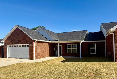 1045 Patriots Lndg, Dandridge, TN, 37725-4572 | Card Image