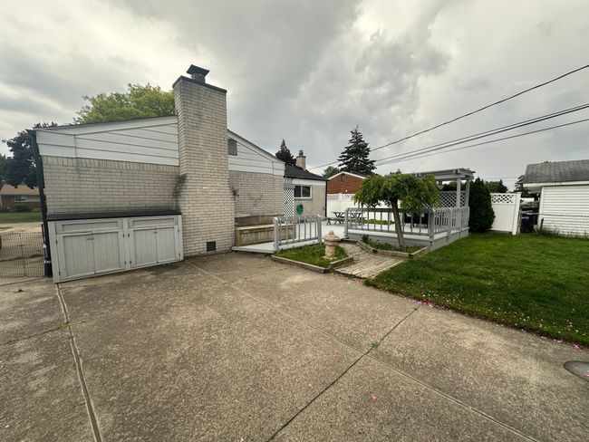 2319 Winston Dr, House other with 3 bedrooms, 2 bathrooms and null parking in Sterling Heights MI | Image 6
