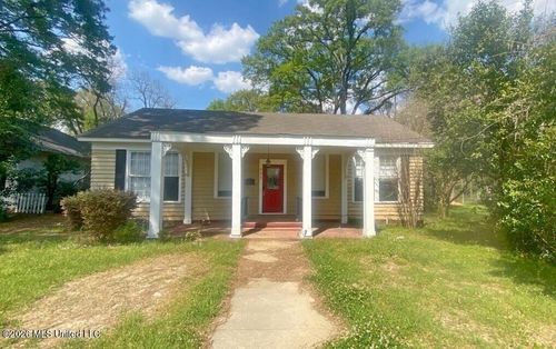 221 E Center St, Canton, MS, 39046-3817 | Card Image