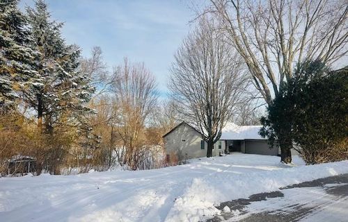 20 Amy Ln, Mantorville, MN, 55955-5031 | Card Image