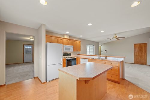 739-739 Cascade Palms Ct, Sedro Woolley, WA, 98284-4383 | Card Image