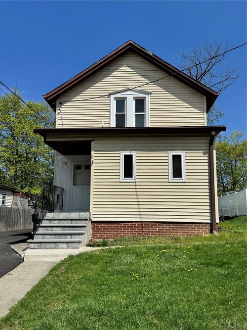 2-20 W Academy St, Wappingers Falls, NY, 12590-2628 | Card Image