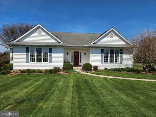 1043 Spring Valley Rd, QUARRYVILLE, PA, 17566-9765 | Card Image