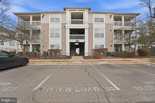 apt-203-8103 Lacy Dr, MANASSAS, VA, 20109-7794 | Card Image