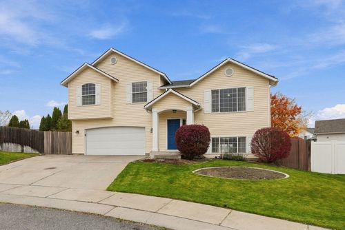 2618 Oxford Cir, Cheney, WA, 99004-3100 | Card Image