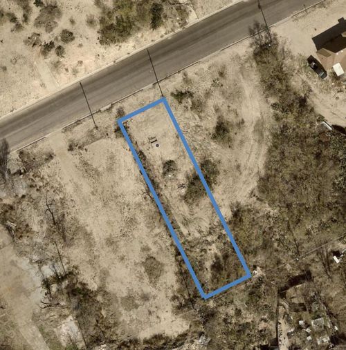 615 Sgt Paredez St, Big Spring, TX, 79720-1516 | Card Image