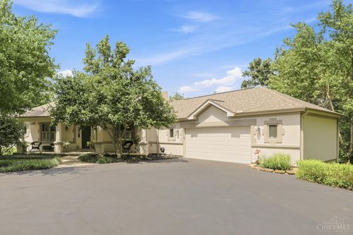 884 Wallace Ave, Milford, OH, 45150-1158 | Card Image