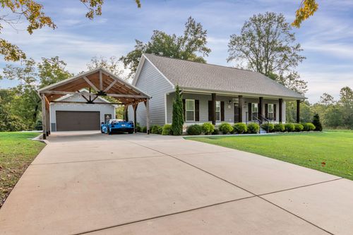 135 River Forge Rd, Manchester, TN, 37355-5003 | Card Image