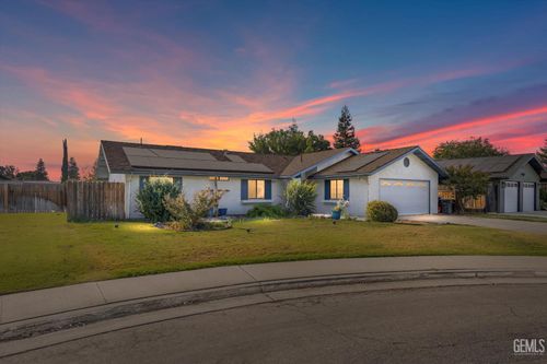 4001 Ivywood Ct, Bakersfield, CA, 93309-6480 | Card Image