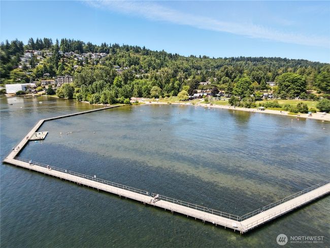 APT-101 - 9717 Ne Juanita Dr, Condo with 2 bedrooms, 2 bathrooms and 2 parking in Kirkland WA | Image 36