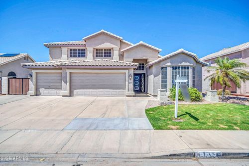 1330 W Beck Ln, Phoenix, AZ, 85023-4455 | Card Image