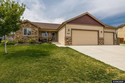 2438 Centennial Village Dr, Casper, WY, 82609-3398 | Card Image