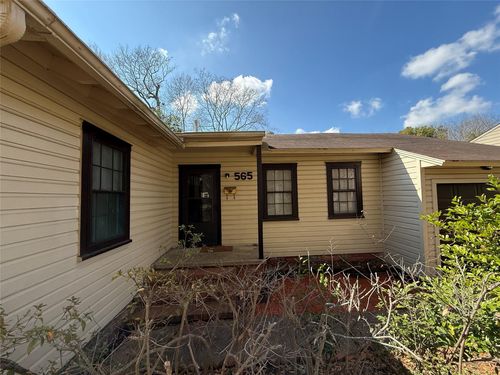 565 24th St, Beaumont, TX, 77706-4917 | Card Image