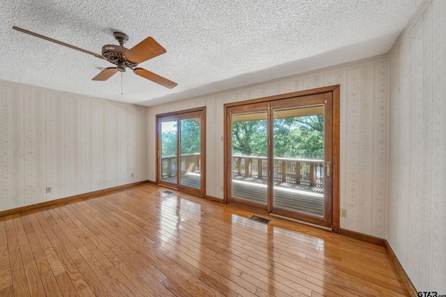 229 Hideaway Lane Central, House other with 4 bedrooms, 4 bathrooms and null parking in Hideaway TX | Image 9