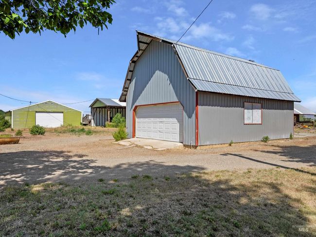 1872 E 1750 S, House other with 4 bedrooms, 3 bathrooms and 2 parking in Gooding ID | Image 18