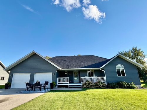 1012 6th Street Se, Roseau, MN, 56751 | Card Image