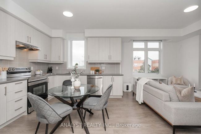 107 - 20 Halliford Pl, Condo with 2 bedrooms, 2 bathrooms and 1 parking in Brampton ON | Image 16