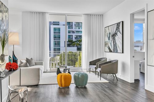 apt-601-2275 Biscayne Blvd, Miami, FL, 33137-5033 | Card Image