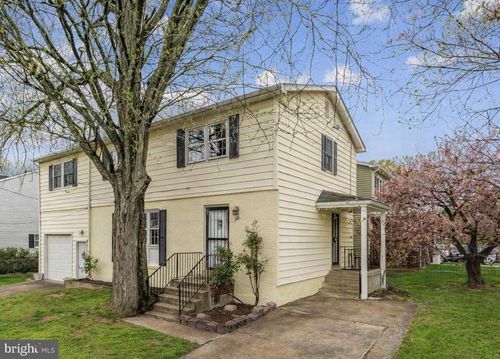 200 S Adams St, ARLINGTON, VA, 22204-2004 | Card Image