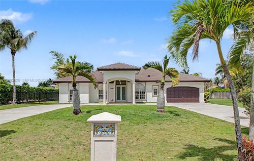 17113 Sw 215th Ter, Miami, FL, 33187-4315 | Card Image