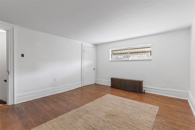537 6 Th St, House other with 5 bedrooms, 3 bathrooms and 3 parking in Braddock PA | Image 23