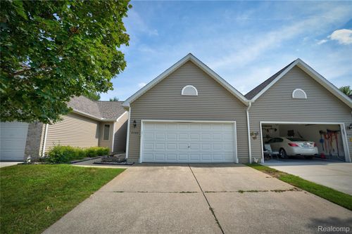 53-9280 Monica Drive, Davison, MI, 48423 | Card Image
