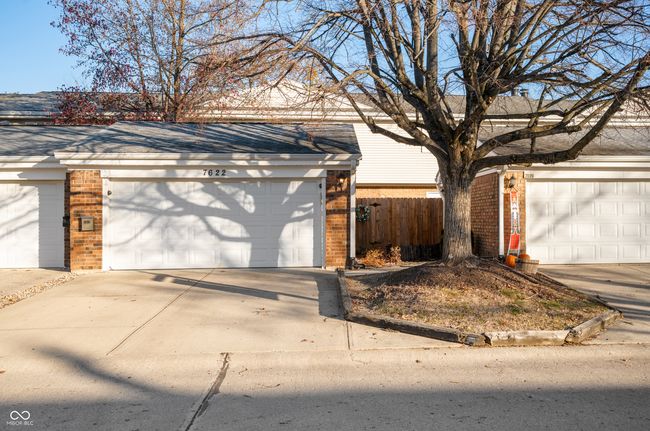 7622 Vintage Ct, Condo with 3 bedrooms, 3 bathrooms and null parking in Lawrence IN | Image 25