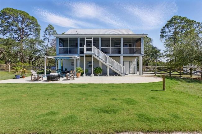 15250 Sw 100 Th Pl, House other with 2 bedrooms, 2 bathrooms and null parking in Cedar Key FL | Image 5