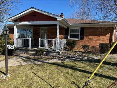 704 Abbott St, Latrobe, PA, 15650-2203 | Card Image