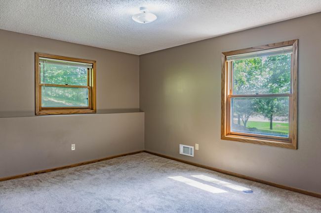 5200 Dahlgren Rd, House other with 4 bedrooms, 2 bathrooms and null parking in Chaska MN | Image 32