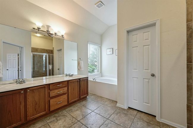 204 Saddleback Rd, House other with 3 bedrooms, 2 bathrooms and 2 parking in Austin TX | Image 18