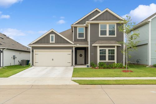 13132 Don Fisher Ln, Providence Village, TX, 76227-8807 | Card Image