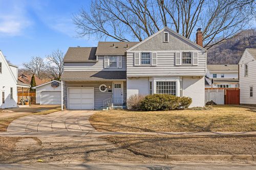 404 Losey Blvd N, La Crosse, WI, 54601-3934 | Card Image