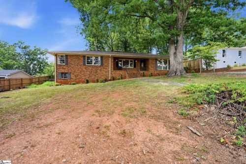 109 Club View Dr, Greenville, SC, 29609-6304 | Card Image