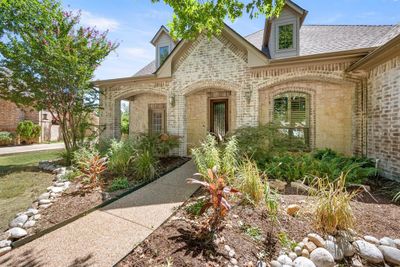 9204 Cachelle Court, House other with 4 bedrooms, 3 bathrooms and null parking in North Richland Hills TX | Image 3