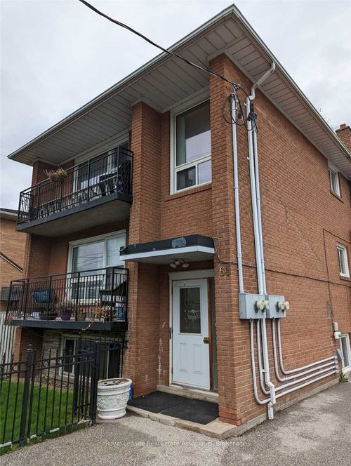 1-61 Mississauga Rd N, Mississauga, ON, L5H2H9 | Card Image