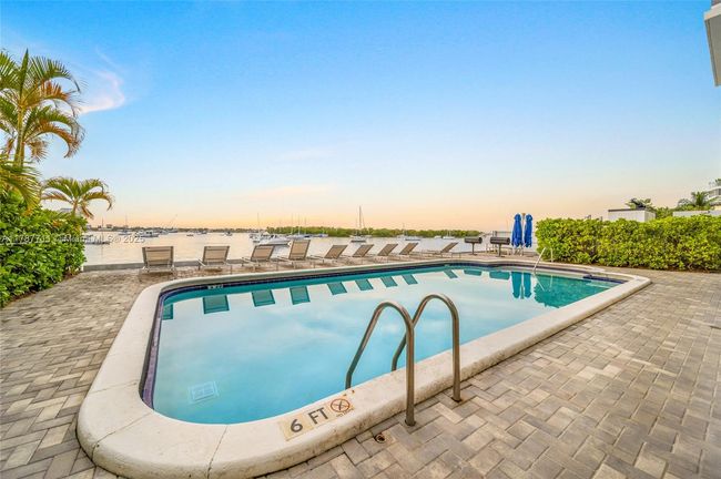 APT-602 - 7928 West Dr, Condo with 1 bedrooms, 1 bathrooms and null parking in North Bay Village FL | Image 32